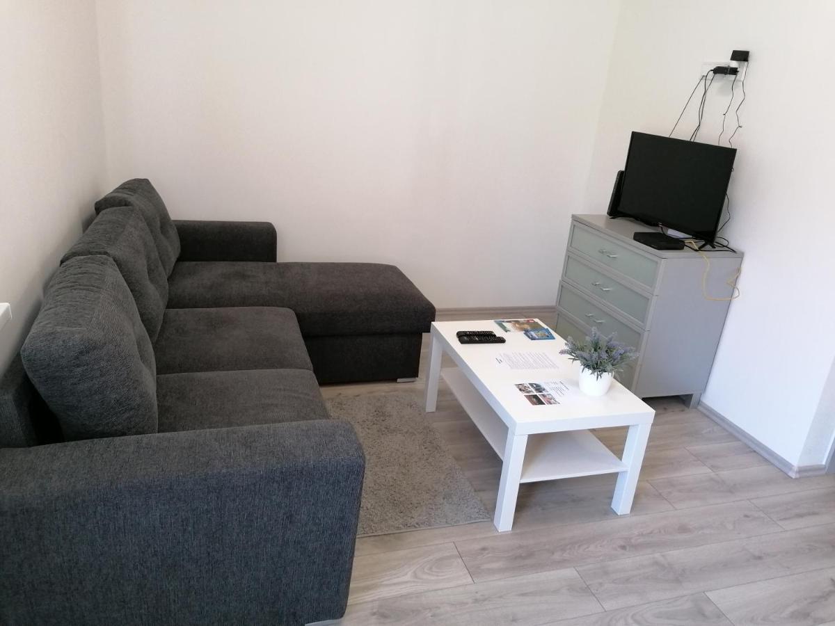 Mohacs Apartman Esterno foto